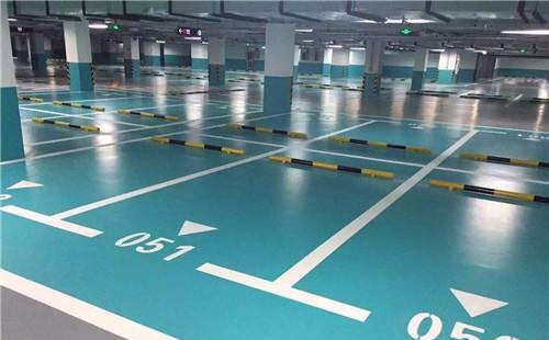 永昌永昌环氧地坪中涂：构筑坚固地面的关键环节
